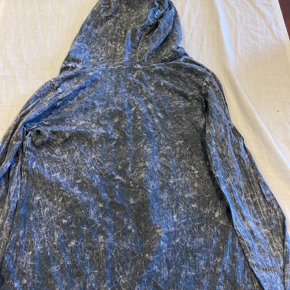 B14 Graphic hoodie Gaze USA ‘Trus your Heart’ SZ small - Picture 6 of 6